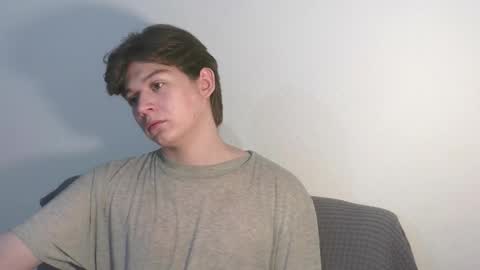 Snapshot of ausxuw chatting on 09/10/25, 09:48 ausxuw online show from 09/10/25, 09:48