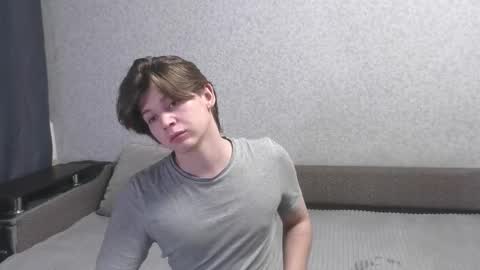 Snapshot of ausxuw chatting on 11/03/25, 09:05 ausxuw online show from 11/03/25, 09:05