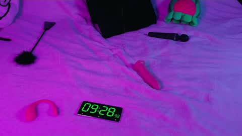 Autum Showers online show from 05/09/26, 08:03