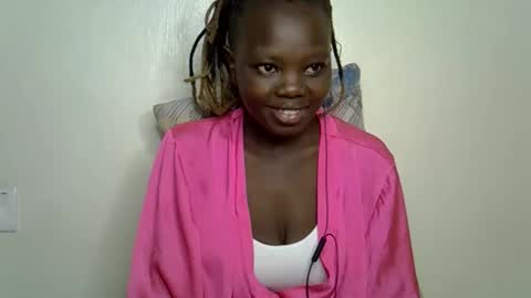 Snapshot of autumnbeagle chatting on 10/30/25, 09:33 autumnbeagle online show from 10/30/25, 09:33