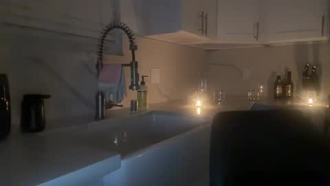 Snapshot of autumnfalls4 chatting on 11/15/25, 12:02 Auntumnfalls online show from 11/15/25, 12:02