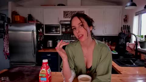 Autumn Knightly online show from 02/16/25, 08:22