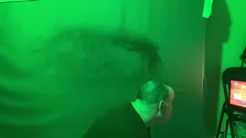 Snapshot of auz1812 chatting on 11/06/25, 04:35 Auz online show from 11/06/25, 04:35