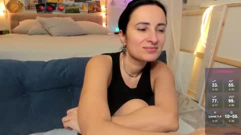 Ava online show from 11/03/25, 03:13