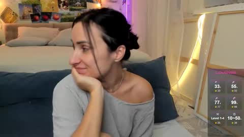 Ava online show from 11/09/25, 04:27