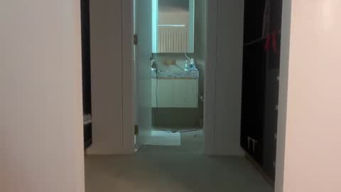 Ava  online show from 03/06/26, 04:09