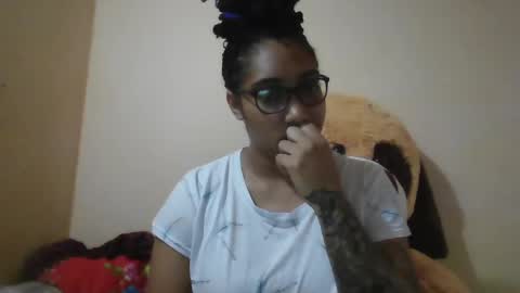 Snapshot of ava_f0xy chatting on 12/27/24, 06:53 Ava Jordana online show from 12/27/24, 06:53