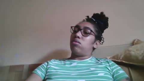 Snapshot of ava_f0xy chatting on 12/29/24, 06:27 Ava Jordana online show from 12/29/24, 06:27