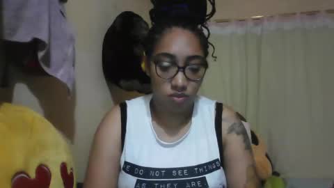 Snapshot of ava_f0xy chatting on 01/02/25, 02:33 Ava Jordana online show from 01/02/25, 02:33