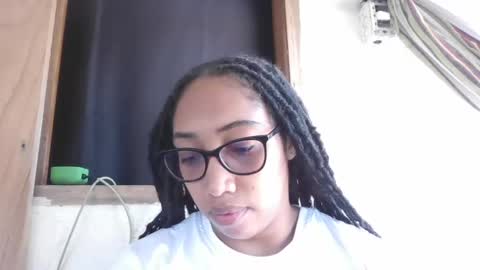 Snapshot of ava_f0xy chatting on 02/15/25, 05:50 Ava Jordana online show from 02/15/25, 05:50