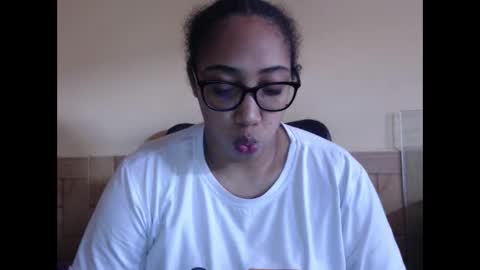 Snapshot of ava_f0xy chatting on 09/29/25, 06:46 Ava Jordana online show from 09/29/25, 06:46