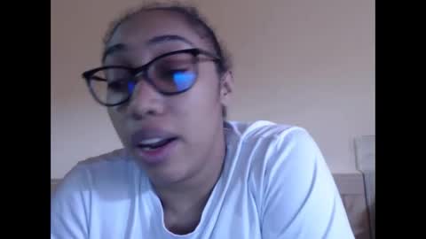 Snapshot of ava_f0xy chatting on 10/16/25, 07:04 Ava Jordana online show from 10/16/25, 07:04