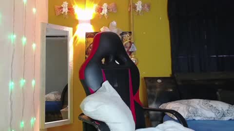 ava online show from 12/31/24, 07:18