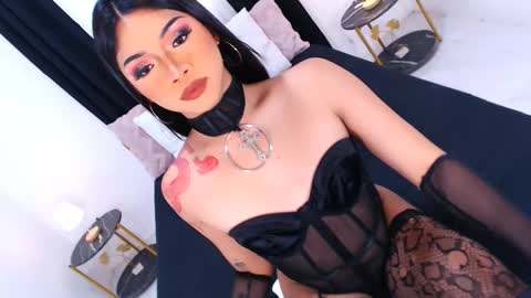 Snapshot of ava_lux chatting on 03/07/25, 08:34 Ava online show from 03/07/25, 08:34