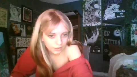 Snapshot of ava_mack chatting on 06/22/26, 10:29 Ava Mack online show from 06/22/26, 10:29