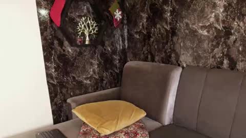 Snapshot of ava_wilde chatting on 12/13/25, 07:53 Ava Wilde online show from 12/13/25, 07:53