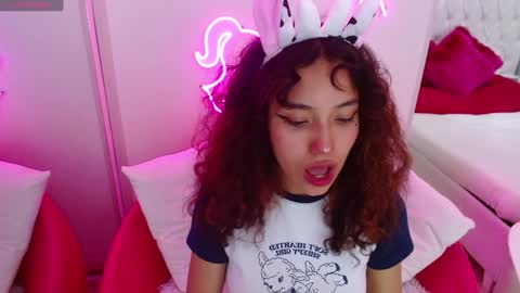 AVA online show from 02/03/25, 01:19