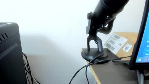 AVA online show from 04/08/26, 03:28