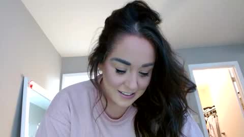 Ava Ashley online show from 11/13/25, 05:12