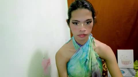 avacadaxcx online show from 10/21/25, 11:38