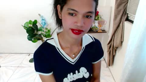 avacadaxcx online show from 02/10/26, 01:43