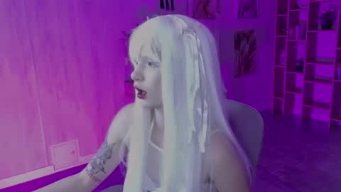 Snapshot of avadaviis chatting on 10/12/25, 07:51 Ava nonude online show from 10/12/25, 07:51