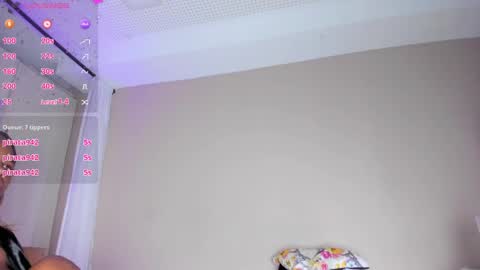 EVA  online show from 04/26/26, 08:01