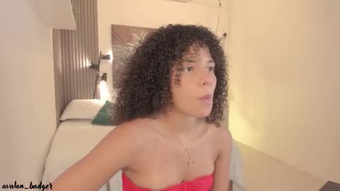 Avalon online show from 10/17/25, 08:00