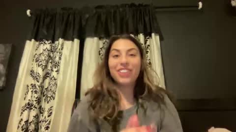 Snapshot of avamonroexo chatting on 01/01/25, 05:54 Ava Monroe online show from 01/01/25, 05:54