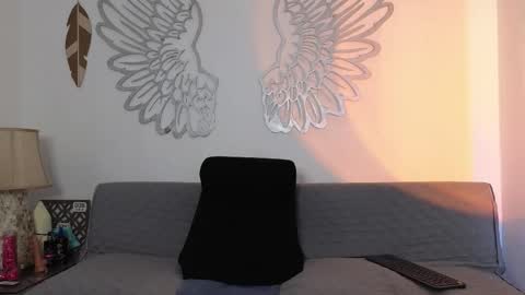 Ava online show from 03/25/26, 03:01