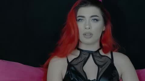 Snapshot of avareina chatting on 10/16/25, 05:58 Ava Reina online show from 10/16/25, 05:58