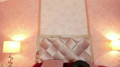 Snapshot of avawhiite chatting on 11/17/25, 07:30 avawhiite online show from 11/17/25, 07:30