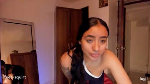 Snapshot of ave_fenix69 chatting on 06/04/26, 12:16 Valery -- online show from 06/04/26, 12:16