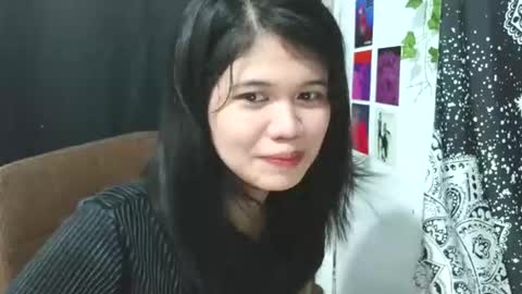 Snapshot of ave_tt chatting on 05/17/26, 04:14 ave_tt online show from 05/17/26, 04:14