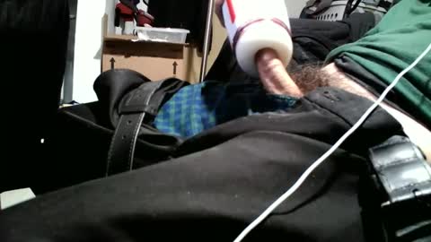 Snapshot of averagecharles757569 chatting on 10/07/25, 07:27 averagecharles757569 online show from 10/07/25, 07:27