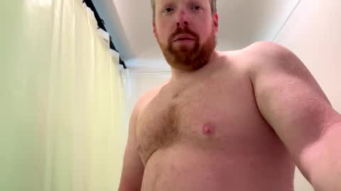 Snapshot of averagedan90 chatting on 02/16/26, 12:18 Dan online show from 02/16/26, 12:18