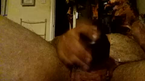Snapshot of averageguy213396 chatting on 07/11/26, 11:39 averageguy213396 online show from 07/11/26, 11:39
