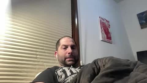 averagejoe345977 online show from 02/15/26, 08:24