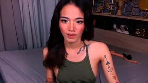 Avery online show from 12/02/25, 08:48