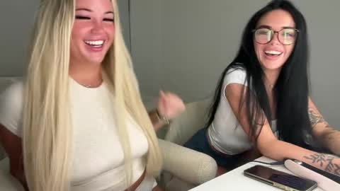 ur gf online show from 03/29/26, 08:03