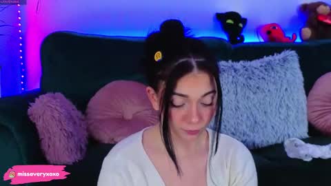 AveryWillow online show from 03/20/26, 11:53