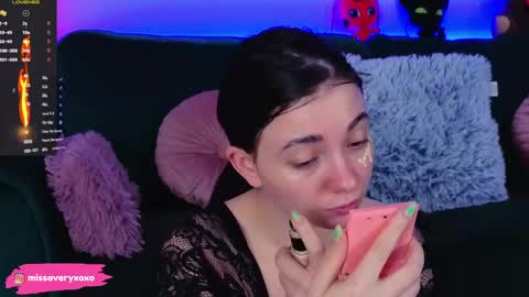 AveryWillow online show from 04/03/26, 11:03