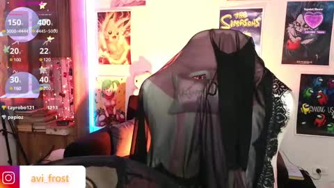 Snapshot of avi_frost chatting on 02/12/25, 10:14 Saraaaa independent model 3 online show from 02/12/25, 10:14