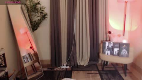 Snapshot of avi_maria12 chatting on 06/22/26, 01:19 Call me Avi online show from 06/22/26, 01:19