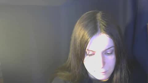 Snapshot of avialenne chatting on 03/30/26, 05:36 avialenne online show from 03/30/26, 05:36
