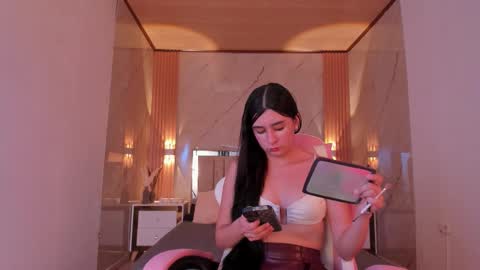 Snapshot of avigail_xo chatting on 02/03/26, 06:57 Avigail online show from 02/03/26, 06:57