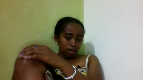 Snapshot of avontsoaldy chatting on 09/23/25, 05:38 avontsoaldy online show from 09/23/25, 05:38