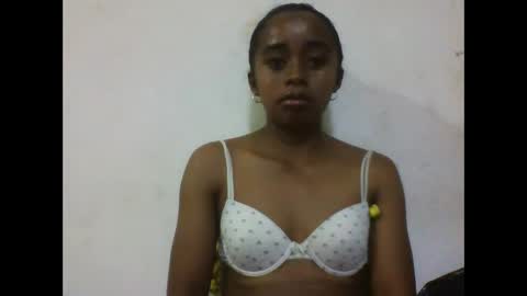 Snapshot of avontsoaldy chatting on 10/17/25, 05:43 avontsoaldy online show from 10/17/25, 05:43