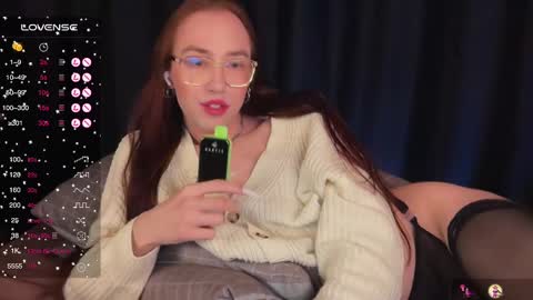 avril_pearly_ online show from 02/14/25, 11:31