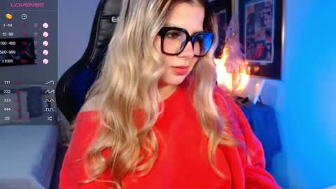 Snapshot of avrill_morgan chatting on 01/24/25, 07:28 Avrill Morgan online show from 01/24/25, 07:28